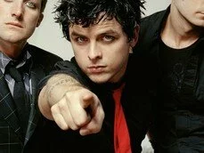 Green Day выпустят новый альбом.